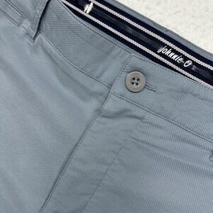 johnnie-O Cloudbreak Shorts Men 40 Gray JMSH1070 Performance Golf Flat Front
